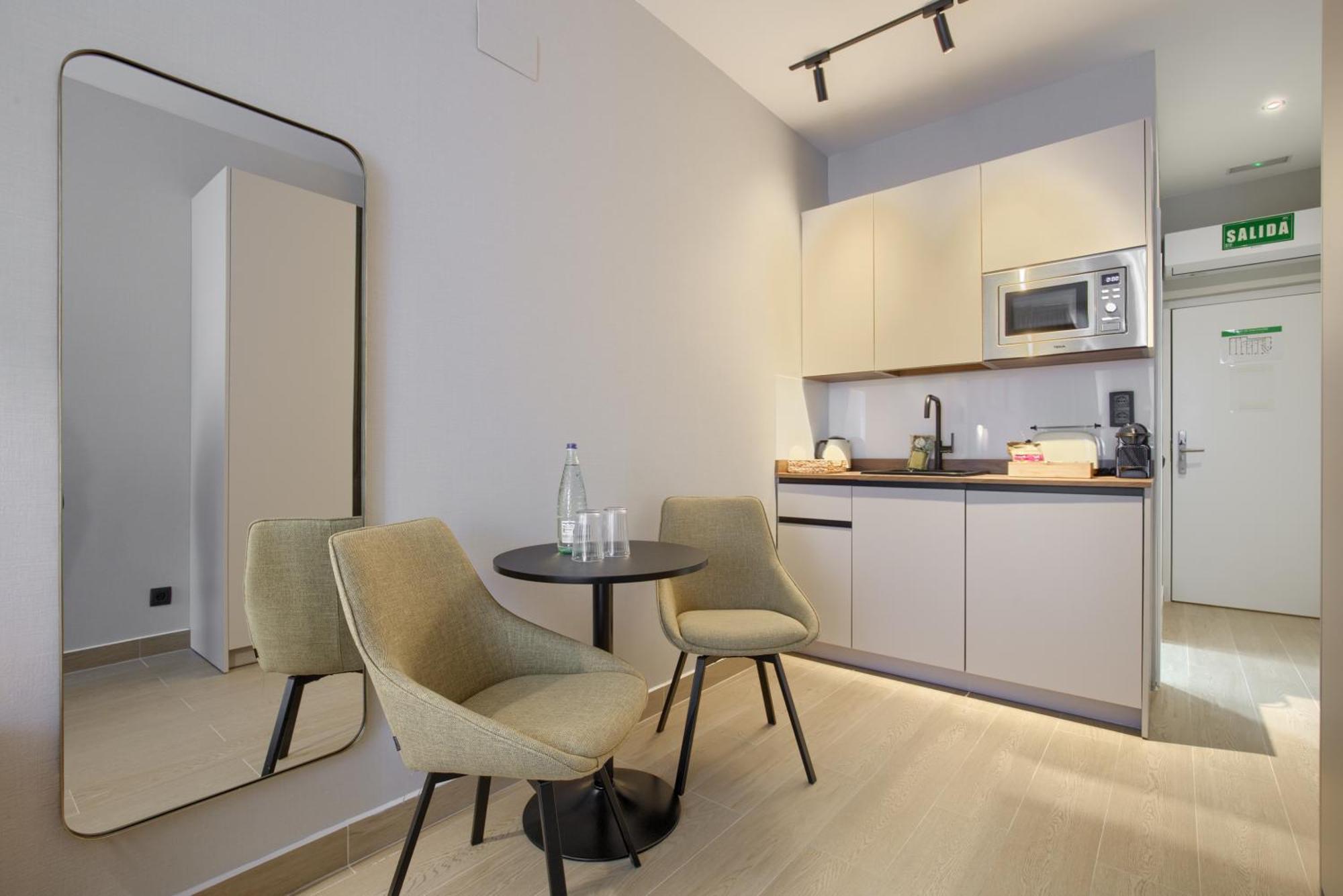 Dobo Madrid Murillo Exterior photo