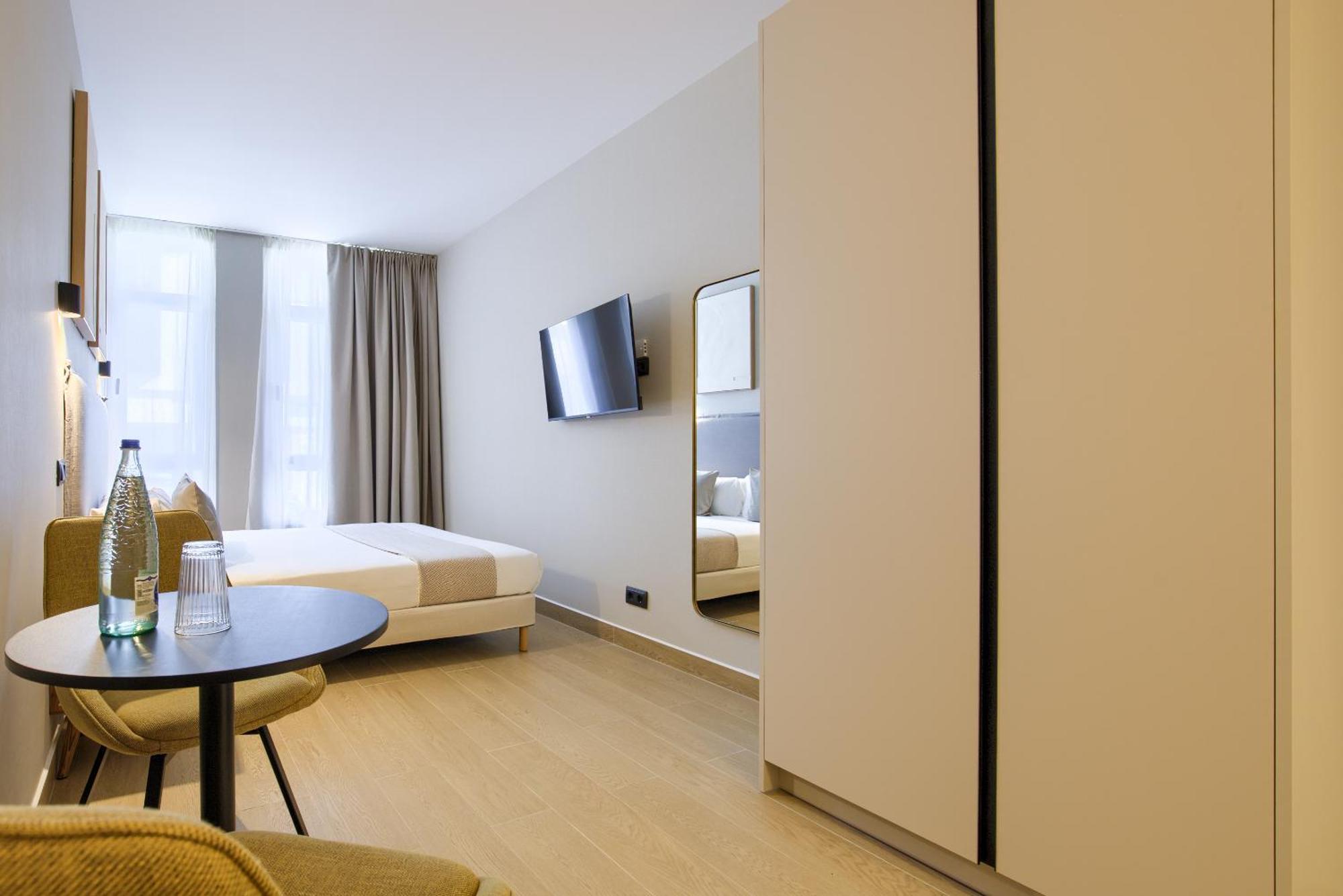 Dobo Madrid Murillo Room photo