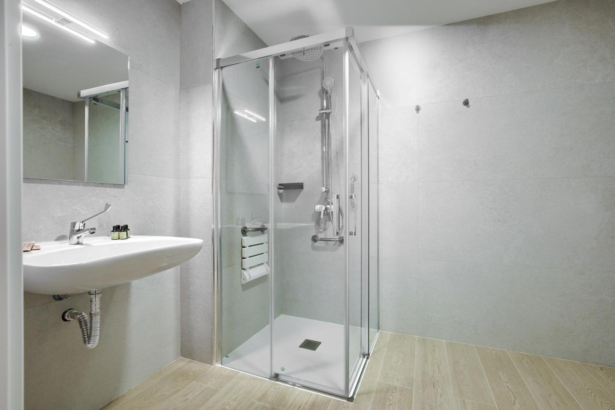 Dobo Madrid Murillo Room photo