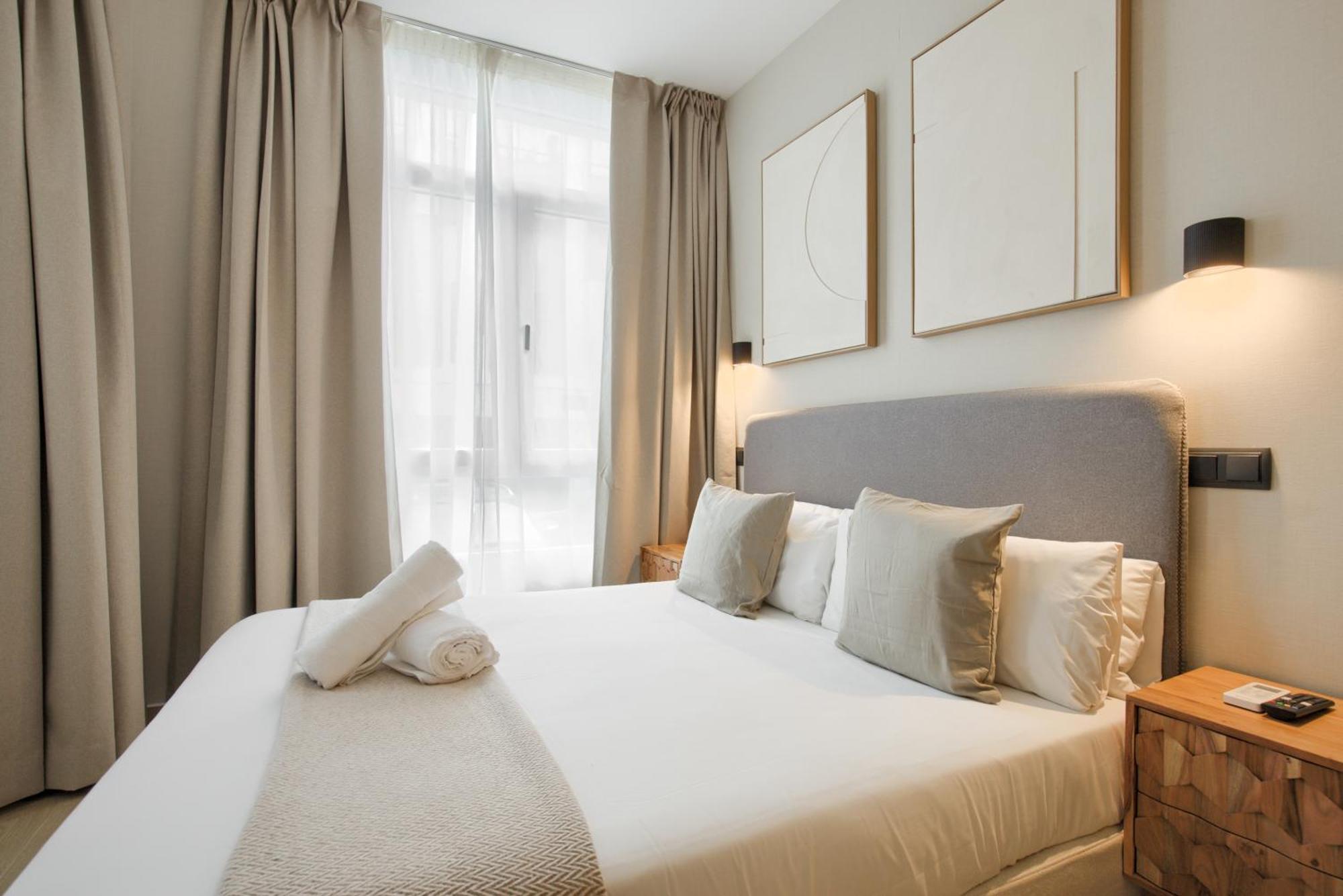 Dobo Madrid Murillo Room photo
