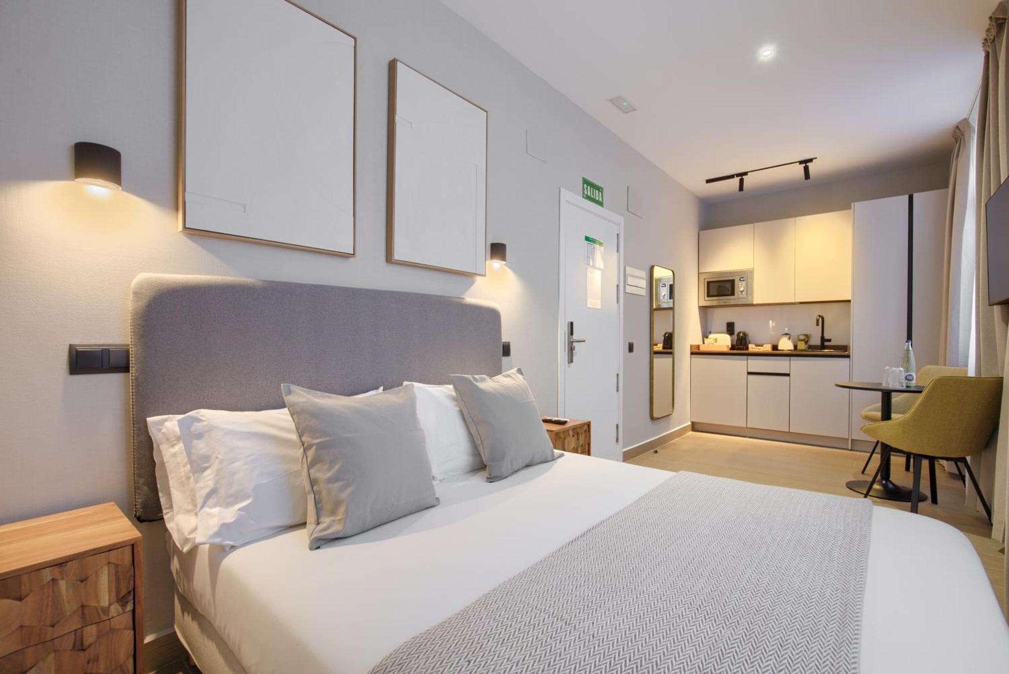 Dobo Madrid Murillo Room photo